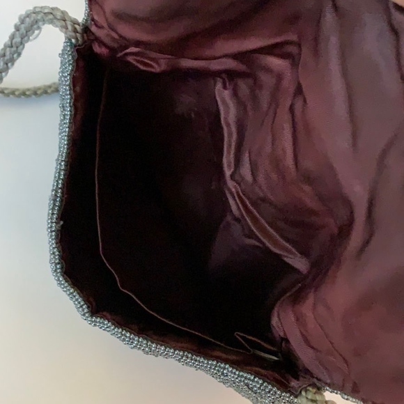 SOLD! VINTAGE Genie Beaded Evening Bag - Picture 3 of 5